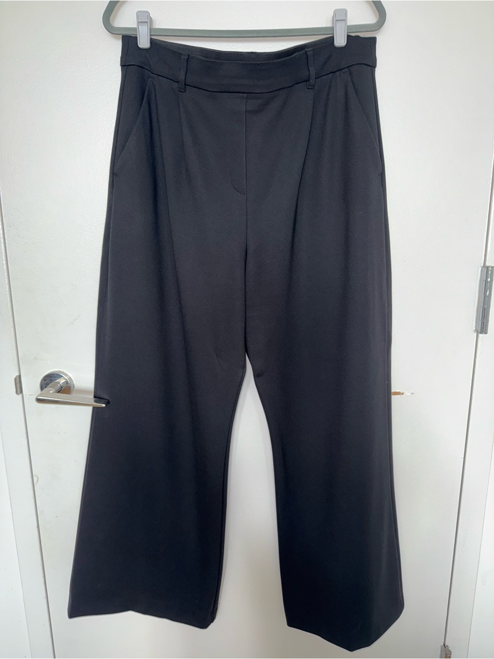 Banana Republic Black Wide-Leg Ponte Dress Pants
